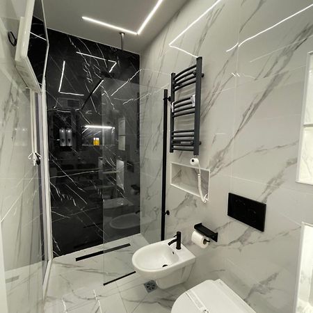 Luxury 5 Al Duomo Di Parma Apartment Екстериор снимка