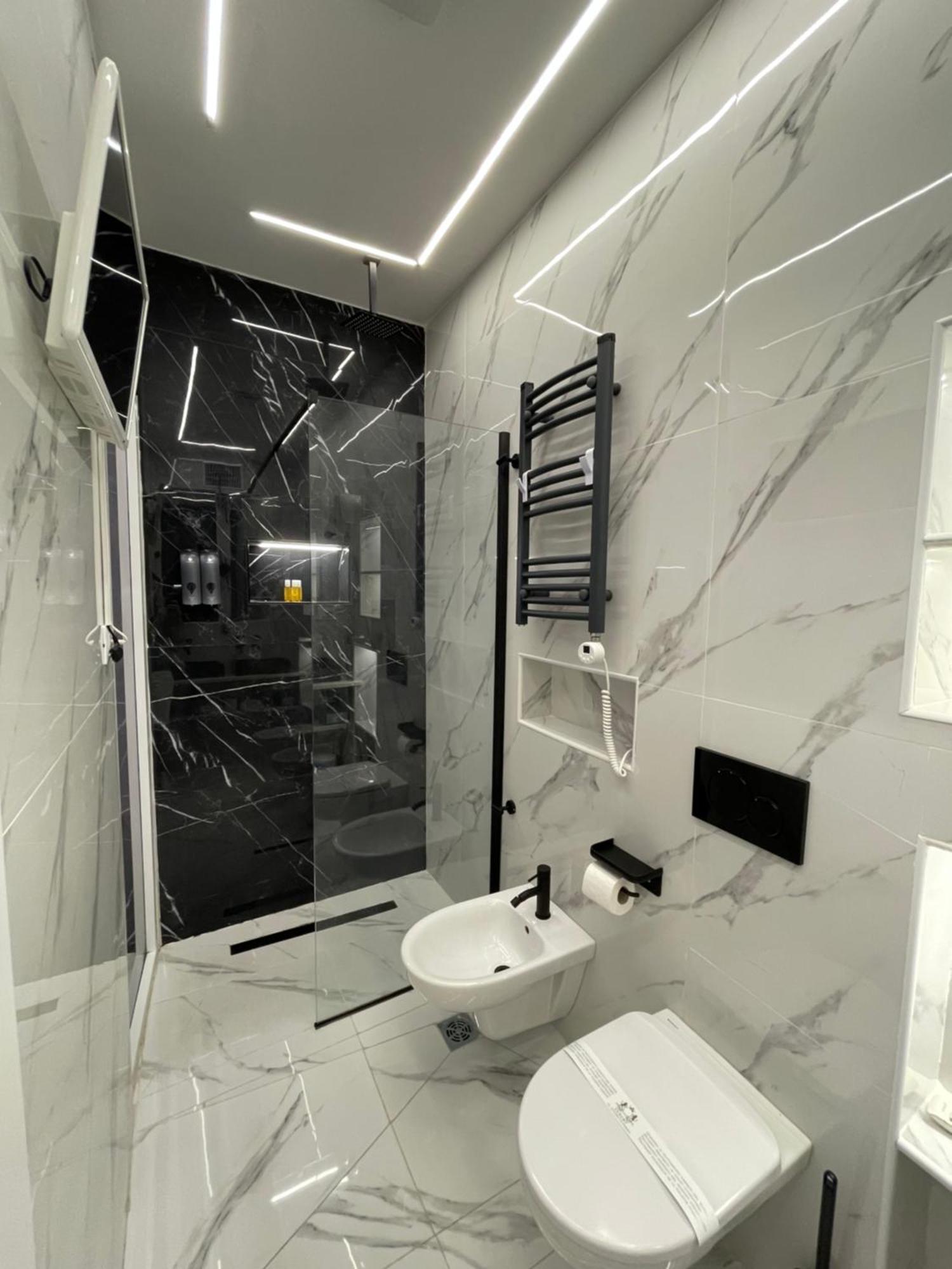 Luxury 5 Al Duomo Di Parma Apartment Екстериор снимка