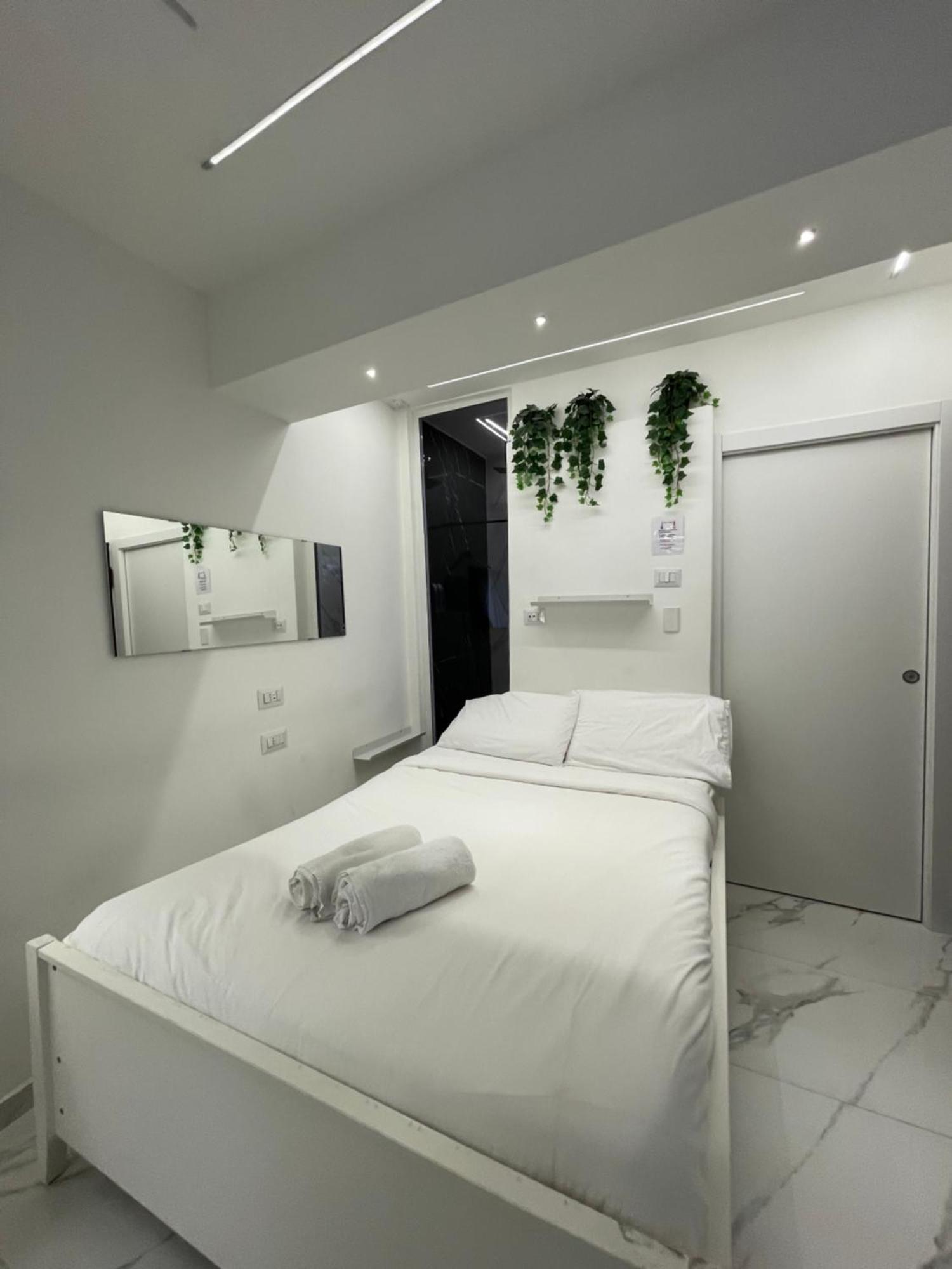 Luxury 5 Al Duomo Di Parma Apartment Екстериор снимка